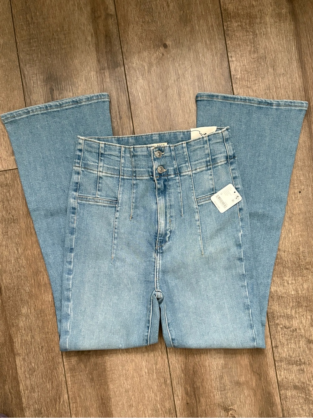 PETITE NWT Free People Jayde Crop Flare Jeans